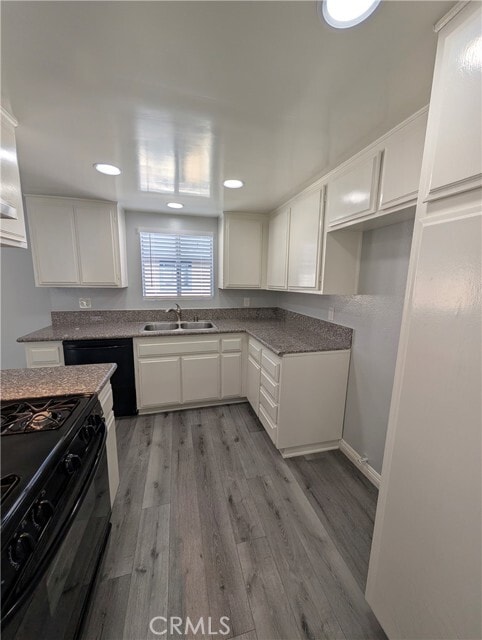 Building Photo - 527 E Colorado Blvd