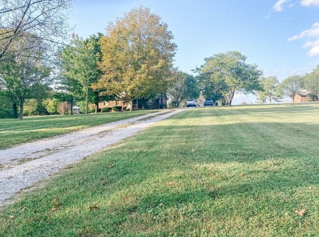 Building Photo - 3056 Joe Dowlen Rd