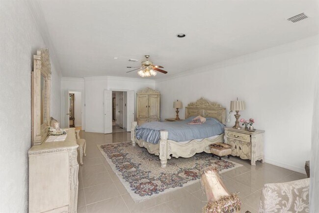 Building Photo - 1406 Kelliwood Oaks Dr