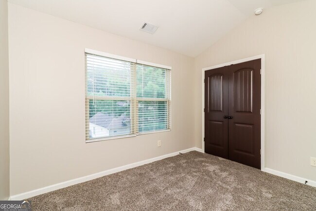 Building Photo - 2097 Juniper Ives Ct SE