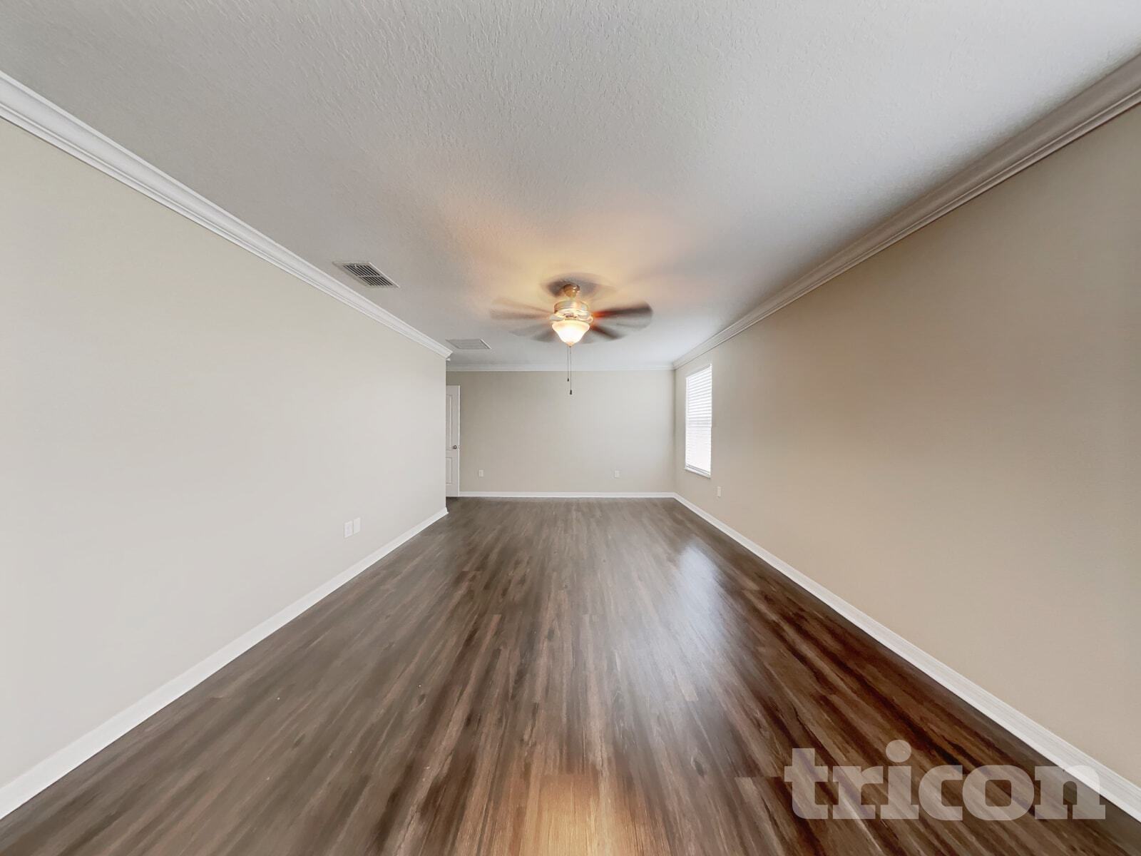 Building Photo - 13702 Lakemont Dr