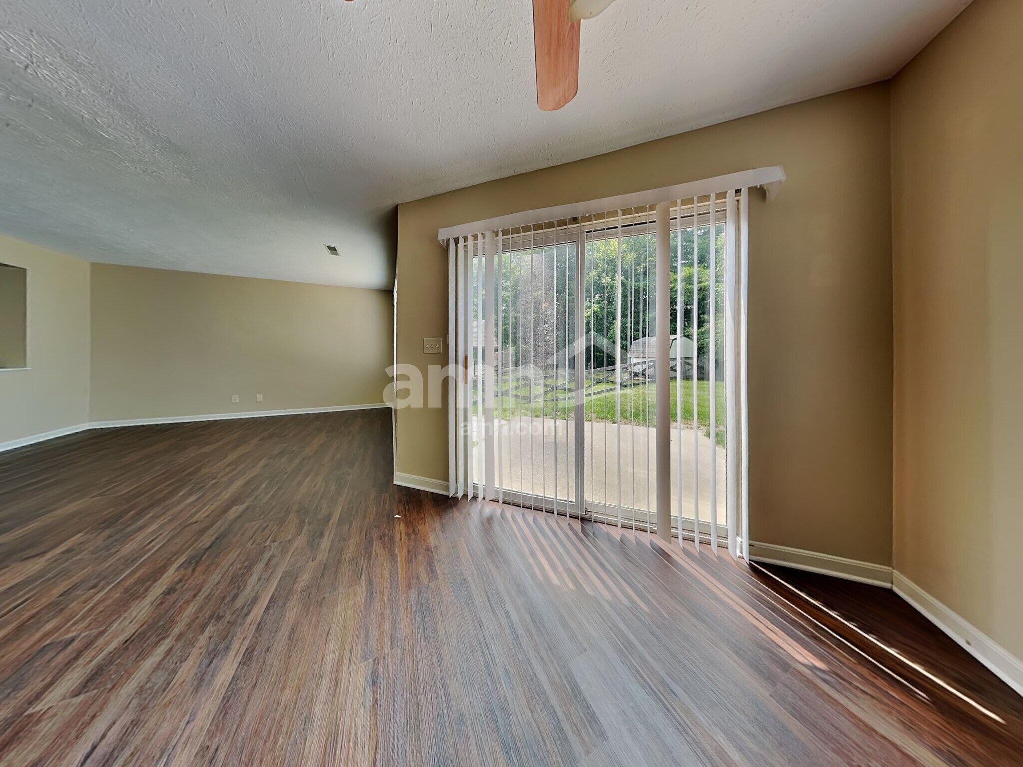 Building Photo - 3162 Bridlerun Dr