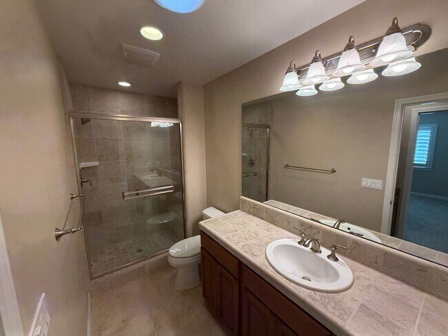 Building Photo - 4304 Foxenwood Cir