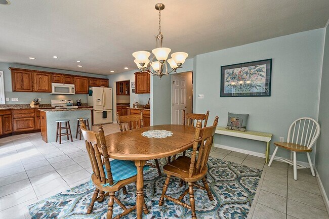 Building Photo - 134 Chapel Harbor Dr