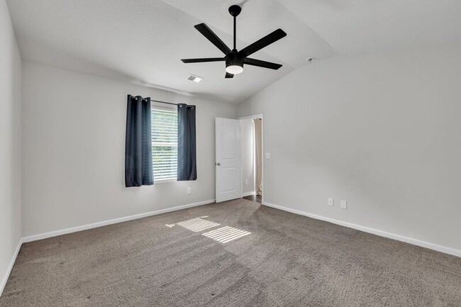 Building Photo - 79 Kinsale Ct