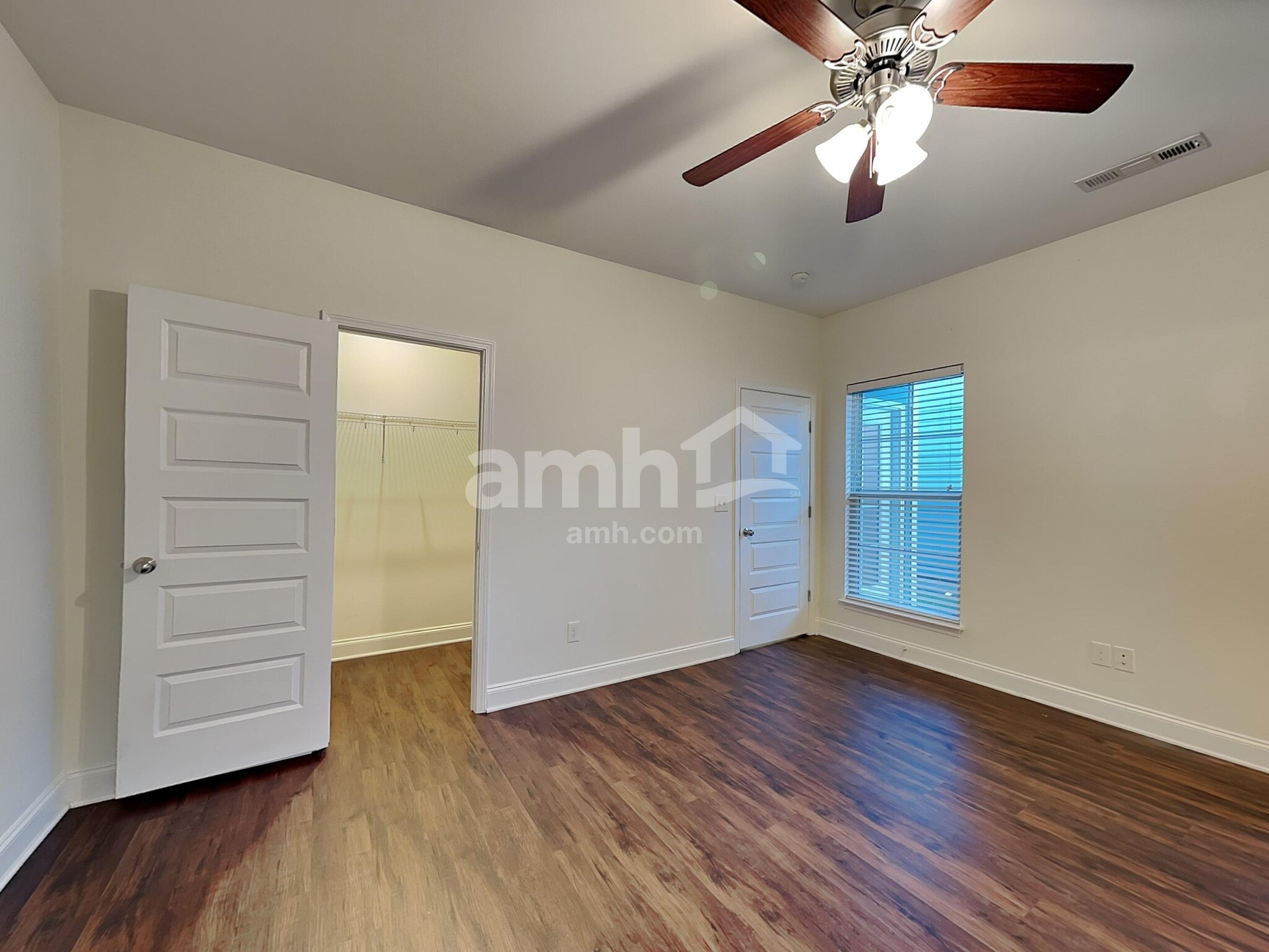 Building Photo - 5500 Central Grove Sq