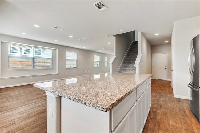 Building Photo - 14505 Frankel Loop