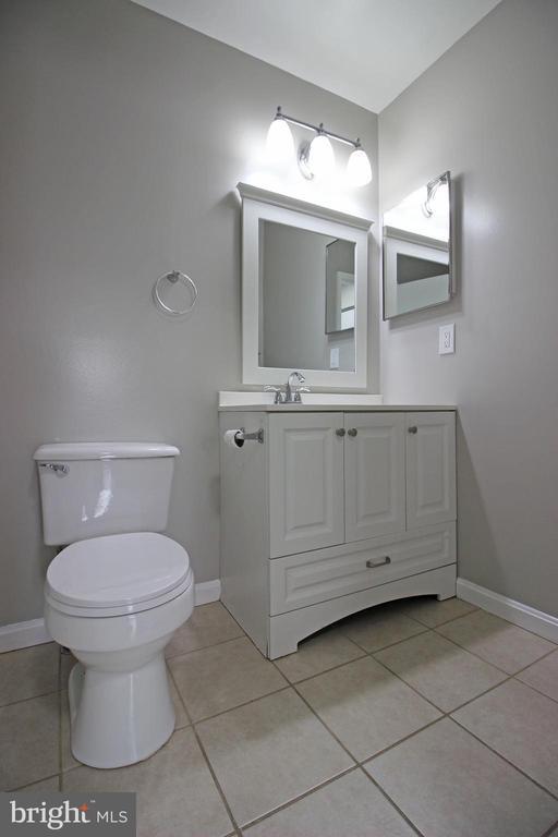 Building Photo - 7939 Otter Cove Ct
