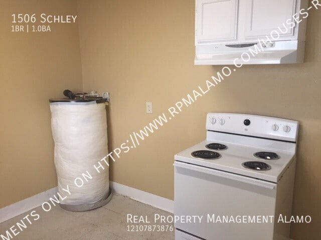 Building Photo - 1506 Schley-