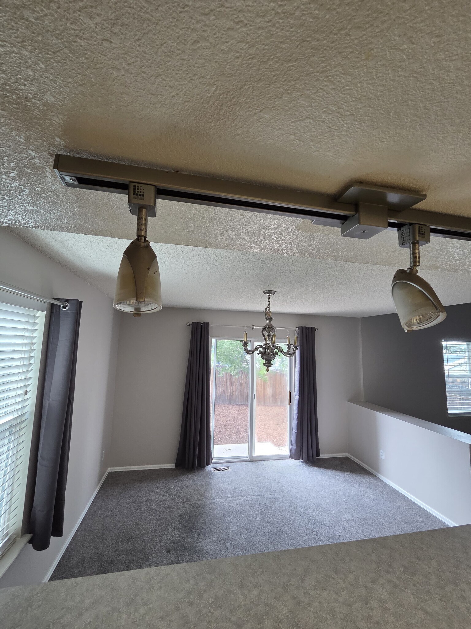 Building Photo - 5016 Prairie Grass Ln