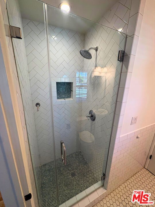 Building Photo - 12730 La Maida St