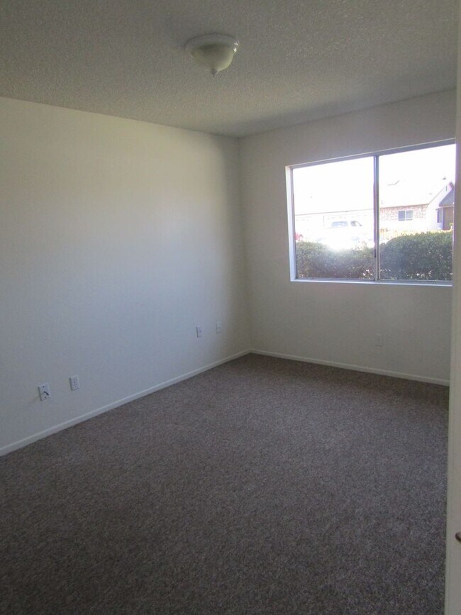 Building Photo - 507 Bakeman Ln