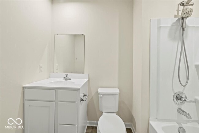 Building Photo - 3068 Thorpe St