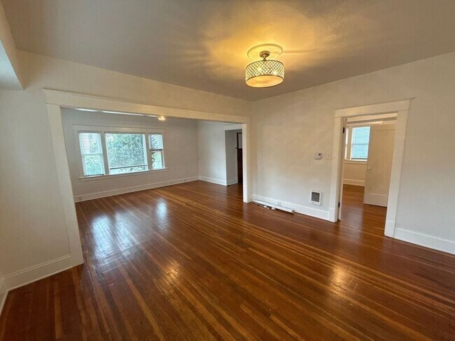 Building Photo - 244 14th St SE