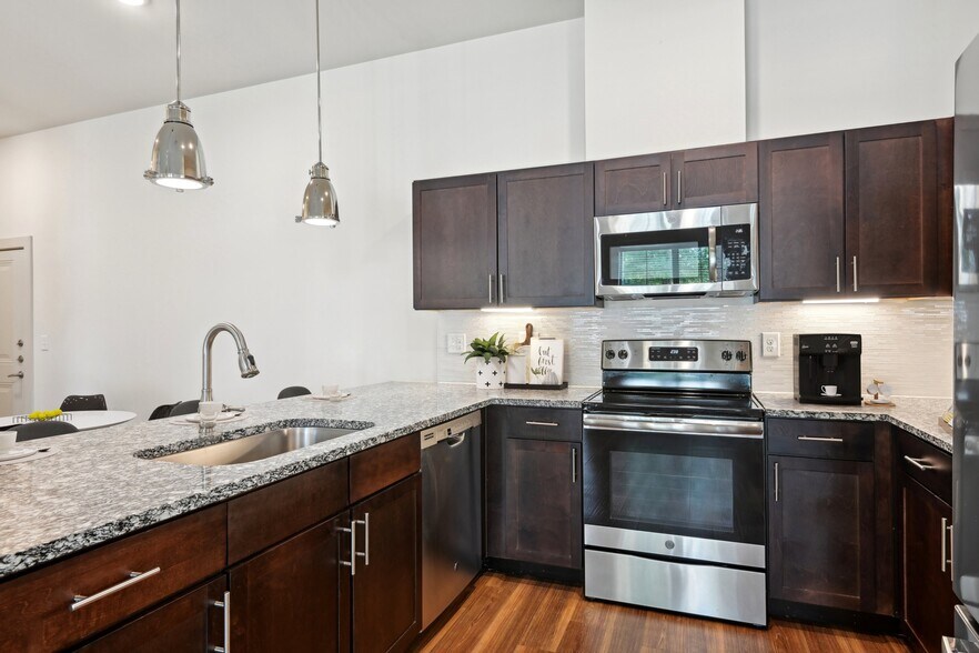 Building Photo - Firewheel Town Village 55+
