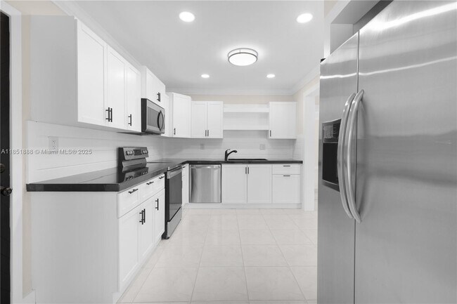 Building Photo - 9021 SW 178th Terrace