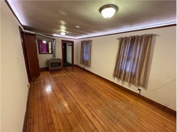 Building Photo - 512 Montana Ave