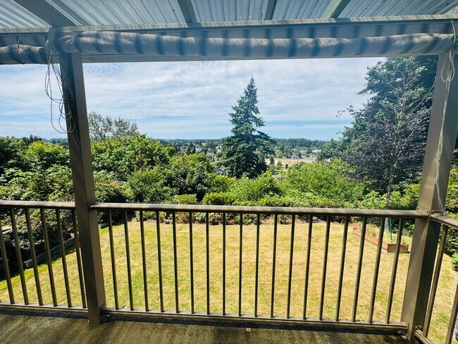 Building Photo - 3 bed/2 Bath, Spacious Home in Mount Verno...