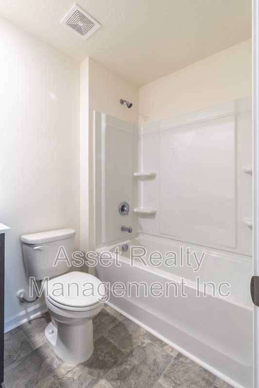 Building Photo - 3048 Nicole Cir
