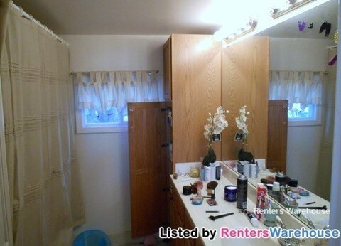 Building Photo - 1625 Walnut St