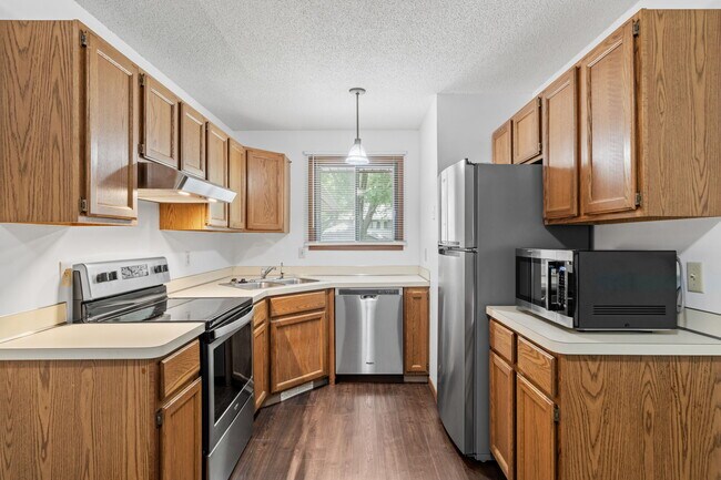 Building Photo - 13317 Zenith Ln