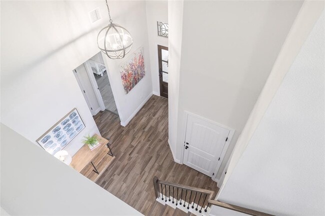 Building Photo - 505 Saturnia Dr