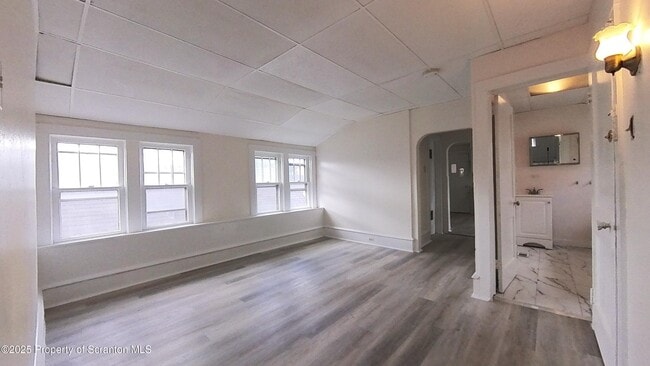 Building Photo - 52 Luzerne St