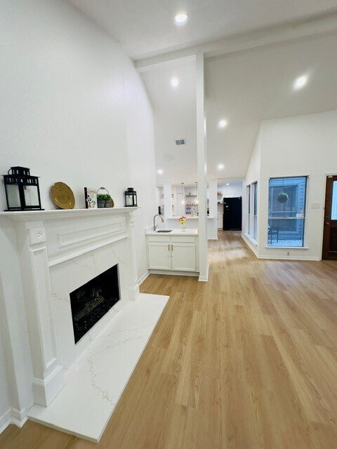 Building Photo - 18322 Autumn Trails Ln