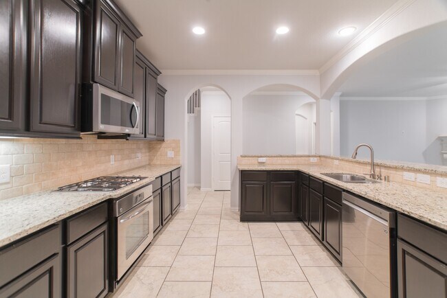 Building Photo - 11 Sawbridge Cir