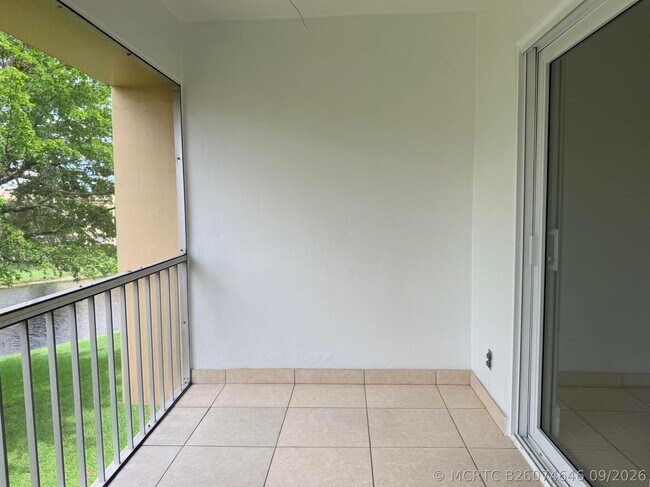 Building Photo - 5980 NW 64th Ave
