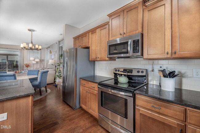 Building Photo - 2816 Piedmont River Way