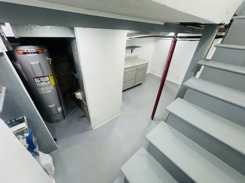Basement - 242 N 8th St