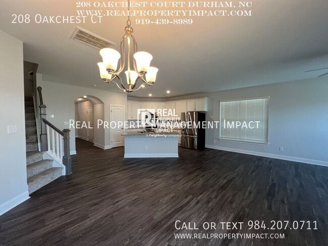 Building Photo - 208 Oakchest Ct