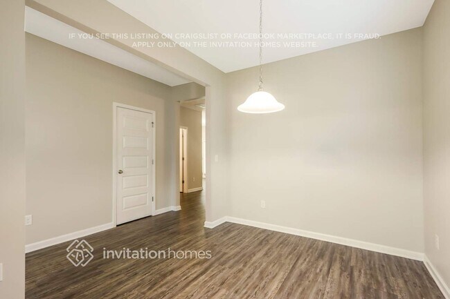 Building Photo - 3126 Cedar Crest Way