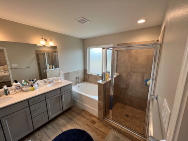 Building Photo - 17132 Wilthorne Colony Ct
