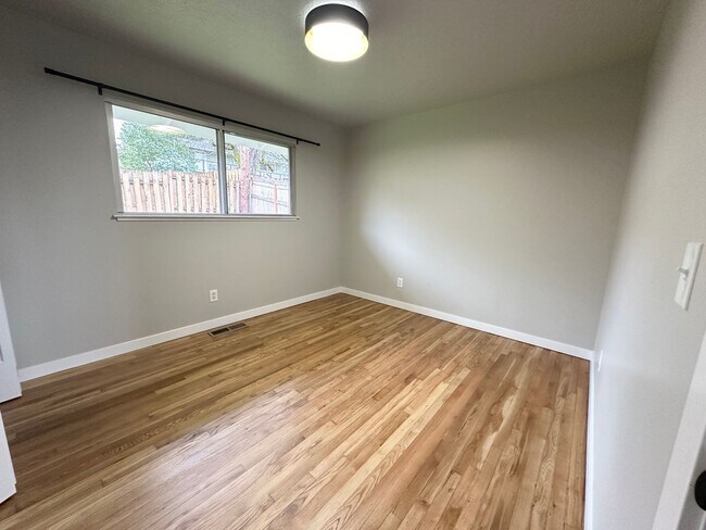 Building Photo - ½ Month Free! Beautifully Updated 3-Bedroom Ranch, Exceptional Amenities, Fenced Backyard, and 2-...