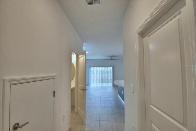 Building Photo - 3811 Sepia St