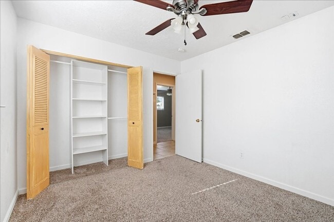 Building Photo - 2944 Calle Del Sol Way