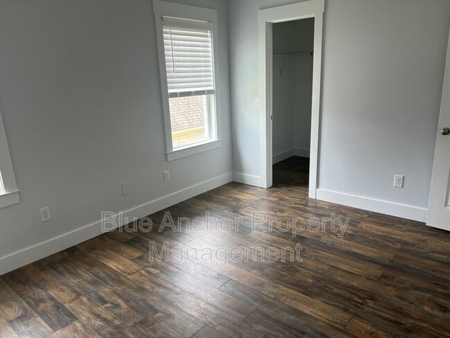 Building Photo - 153 Leeward Ln