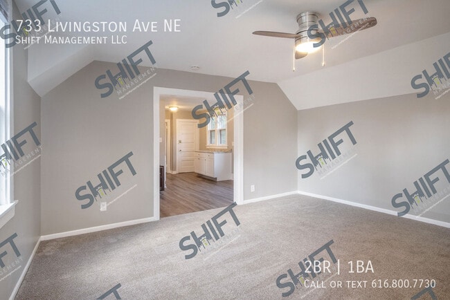 Building Photo - 733 Livingston Ave NE