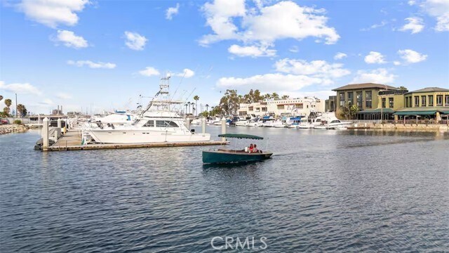 Building Photo - 5327 Marina Pacifica Dr