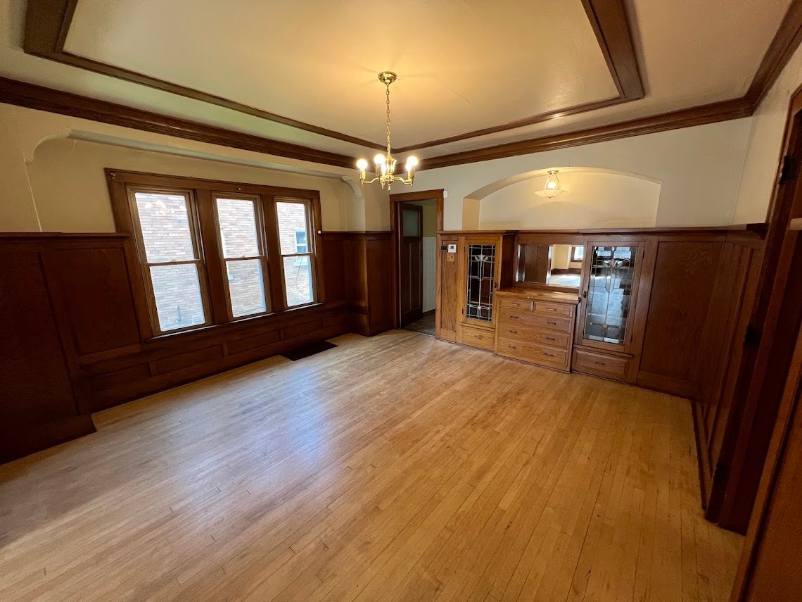 Building Photo - 1515 S 57th St