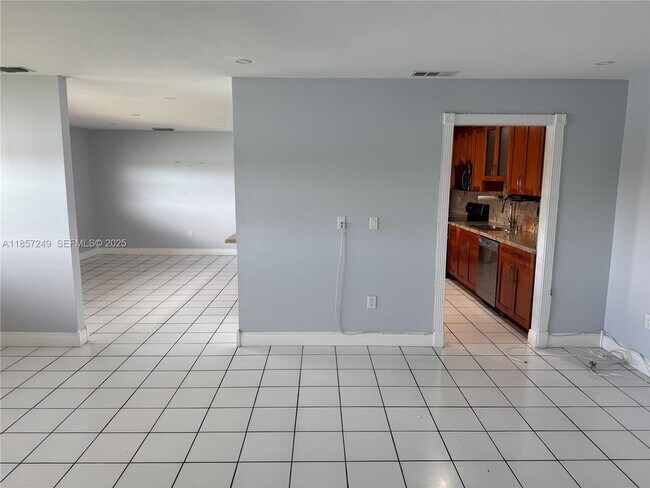 Building Photo - 13261 SW 17th Ln