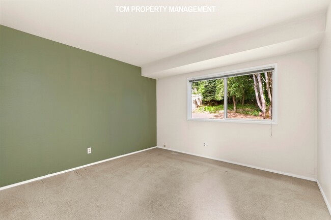 Building Photo - 11719 134th Pl NE