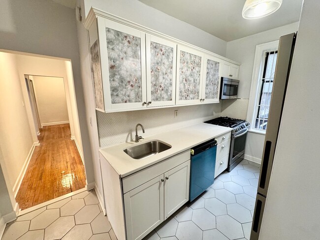 Building Photo - 275 Harrison Ave