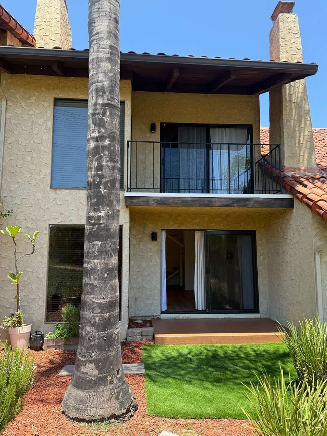 Building Photo - 1911 Estrella De Mar Ct
