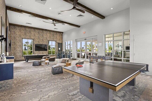 Building Photo - 12291 SW Forli Wy