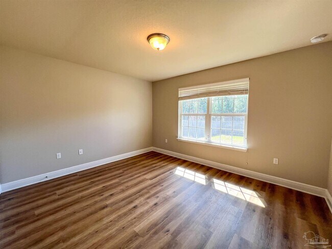 Building Photo - 5588 Inspiration Street