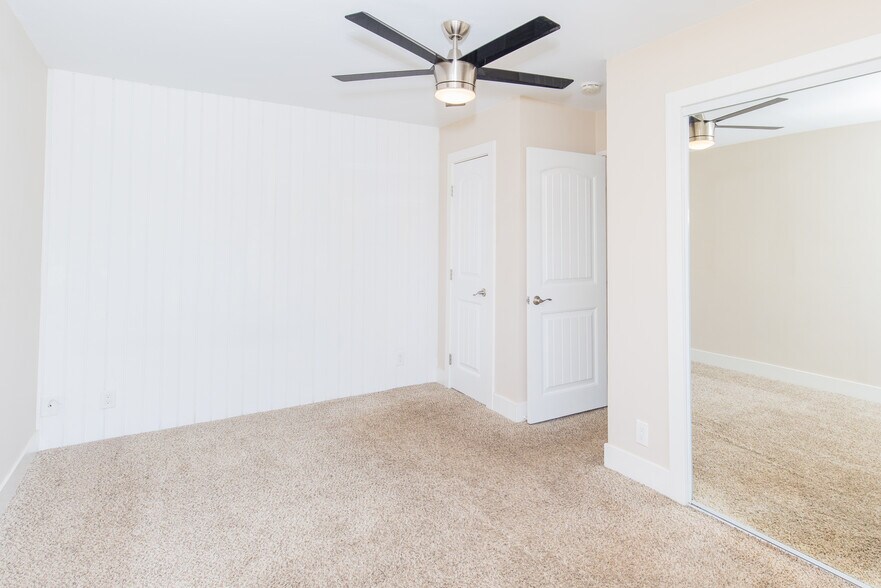 Building Photo - 603 Sunset Dr