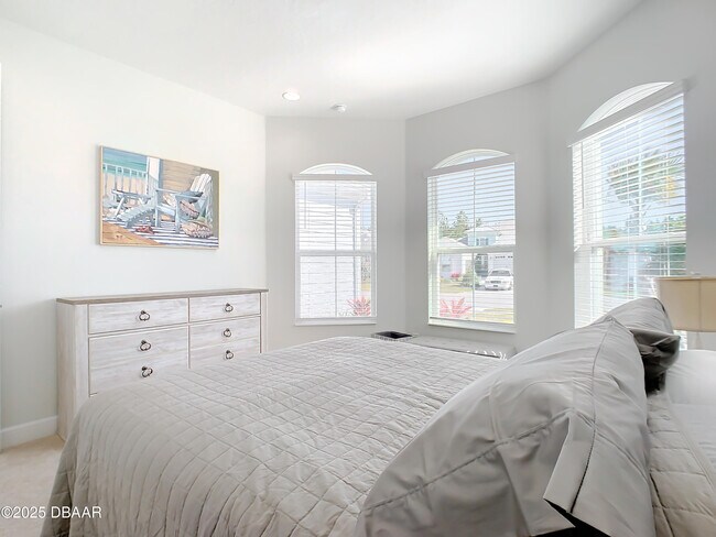 Building Photo - 205 Cheeseburger Dr